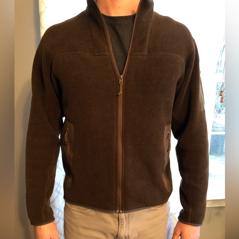 Arc’teryx men’s sweater